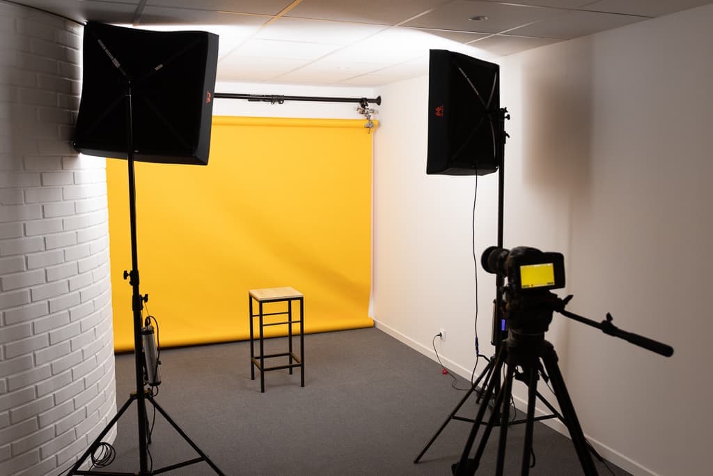 espace-de-tournage-box-interview-shooting