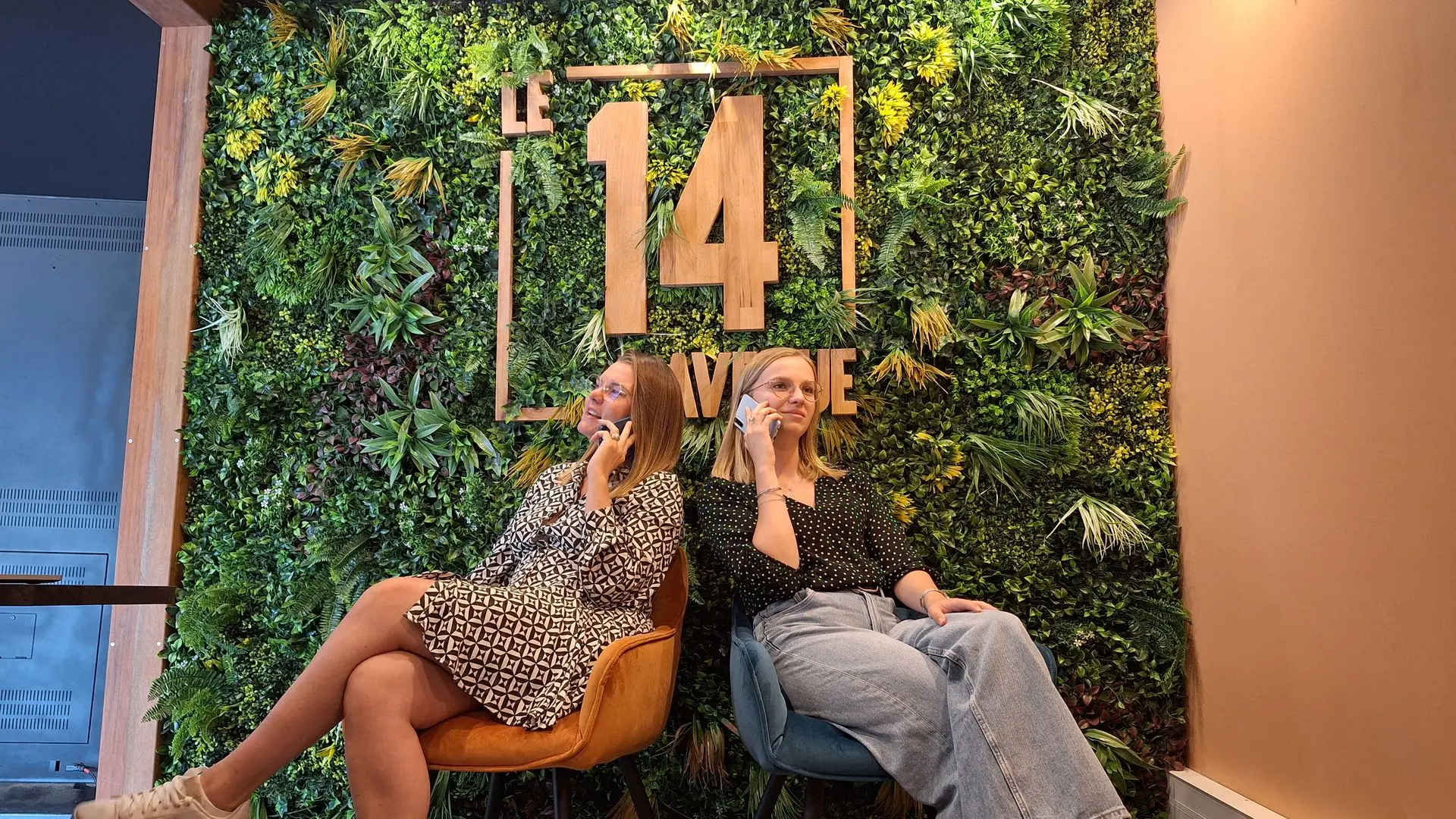 Shirley &amp; Charlotte vous acceuillent au 14 Avenue