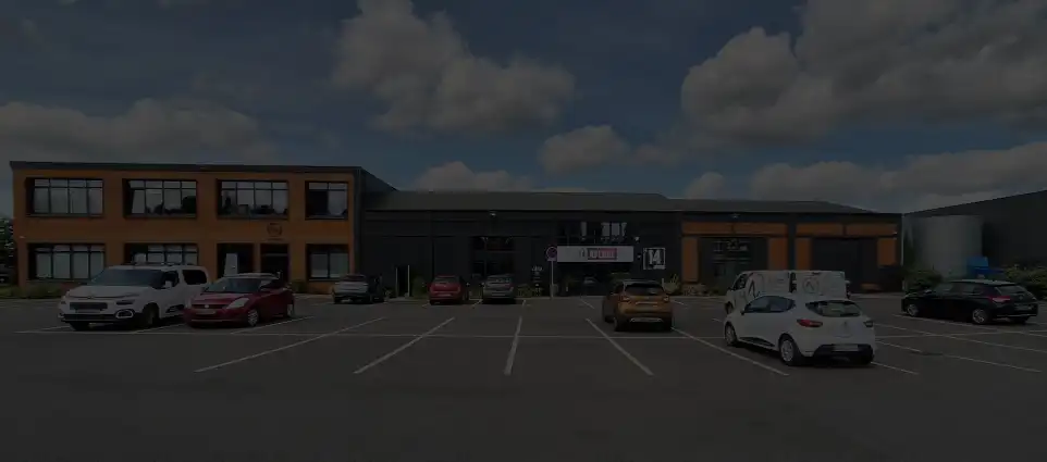 Service parking, transport, hébergement au 14 Avenue